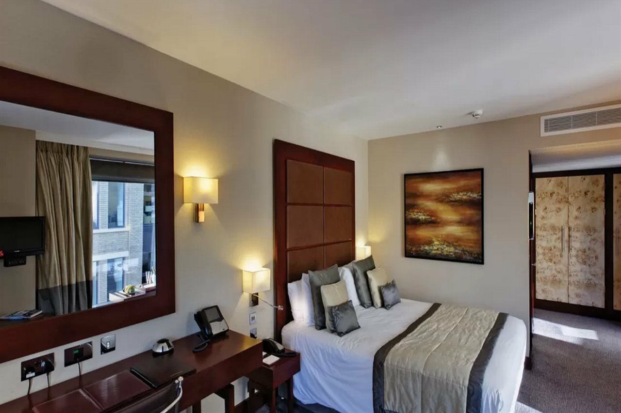 Hotel Leonardo Royal St Paul's Londra